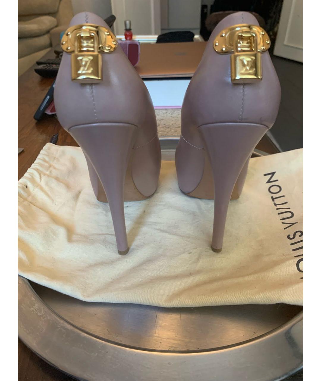 LOUIS VUITTON Бежевые кожаные туфли, фото 4