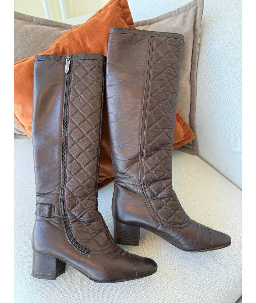 CHANEL Кожаные сапоги, фото 2
