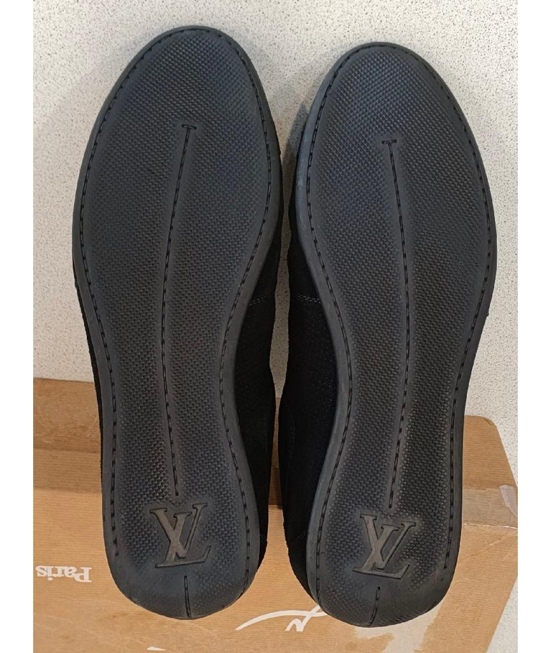LOUIS VUITTON Черные замшевые низкие кроссовки / кеды, фото 8