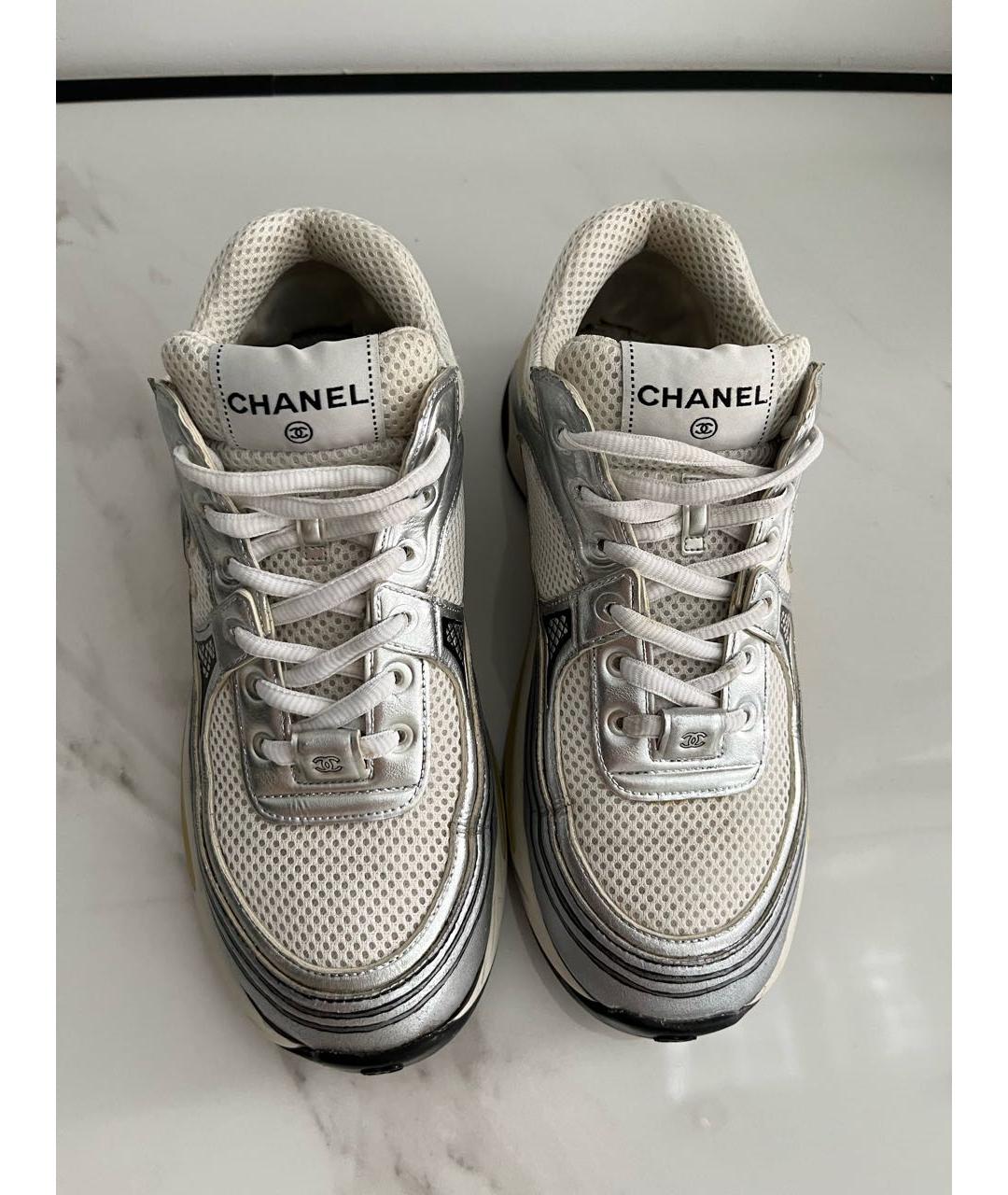 CHANEL Белые кожаные кроссовки, фото 2