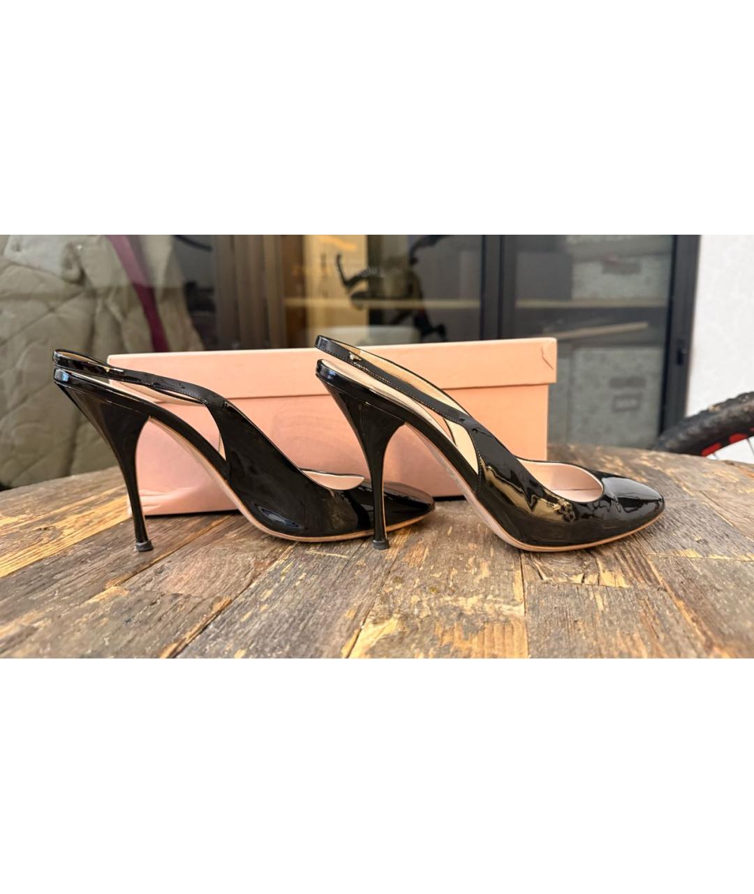 MIU MIU Черные туфли из лакированной кожи, фото 9