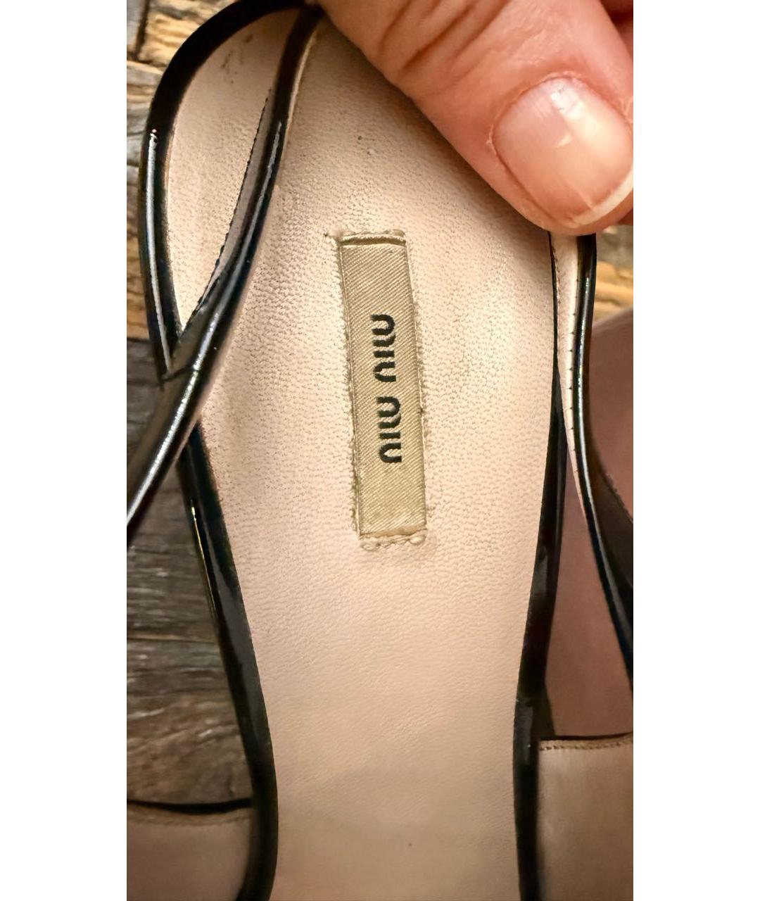 MIU MIU Черные туфли из лакированной кожи, фото 5