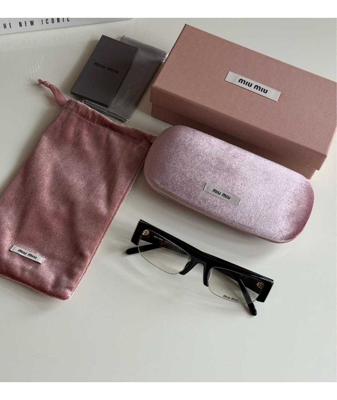 MIU MIU Черные пластиковые солнцезащитные очки, фото 2
