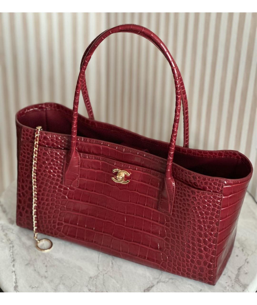 CHANEL Бордовая кожаная сумка тоут, фото 4