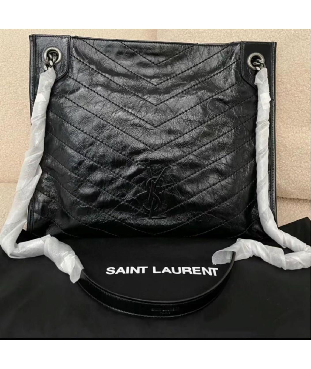 SAINT LAURENT Черная сумка тоут из лакированной кожи, фото 5