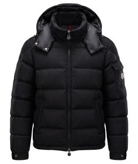 MONCLER Пуховик