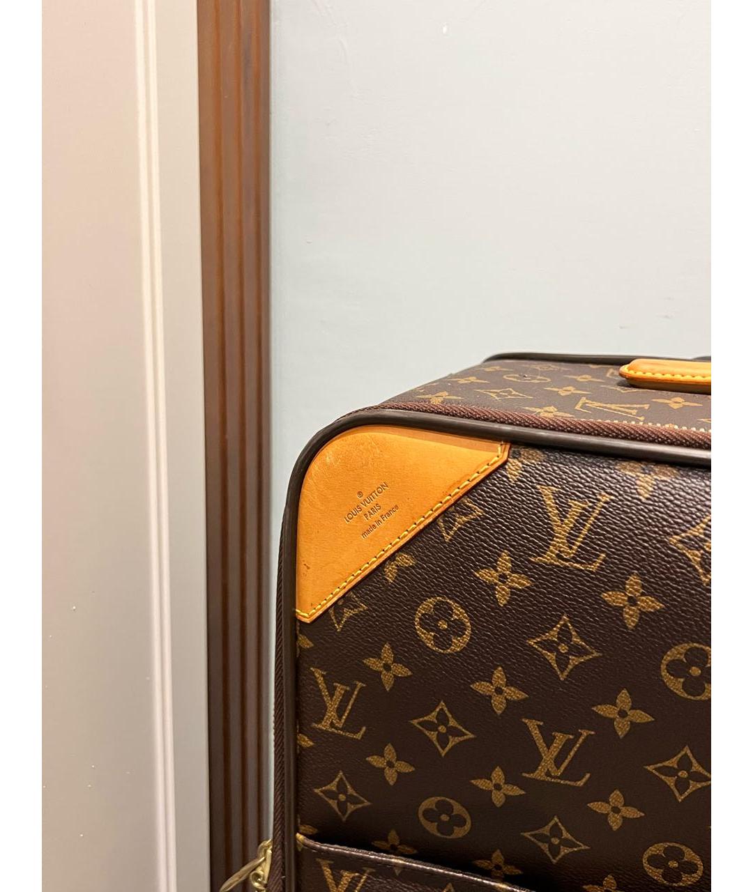 LOUIS VUITTON Коричневый чемодан, фото 5