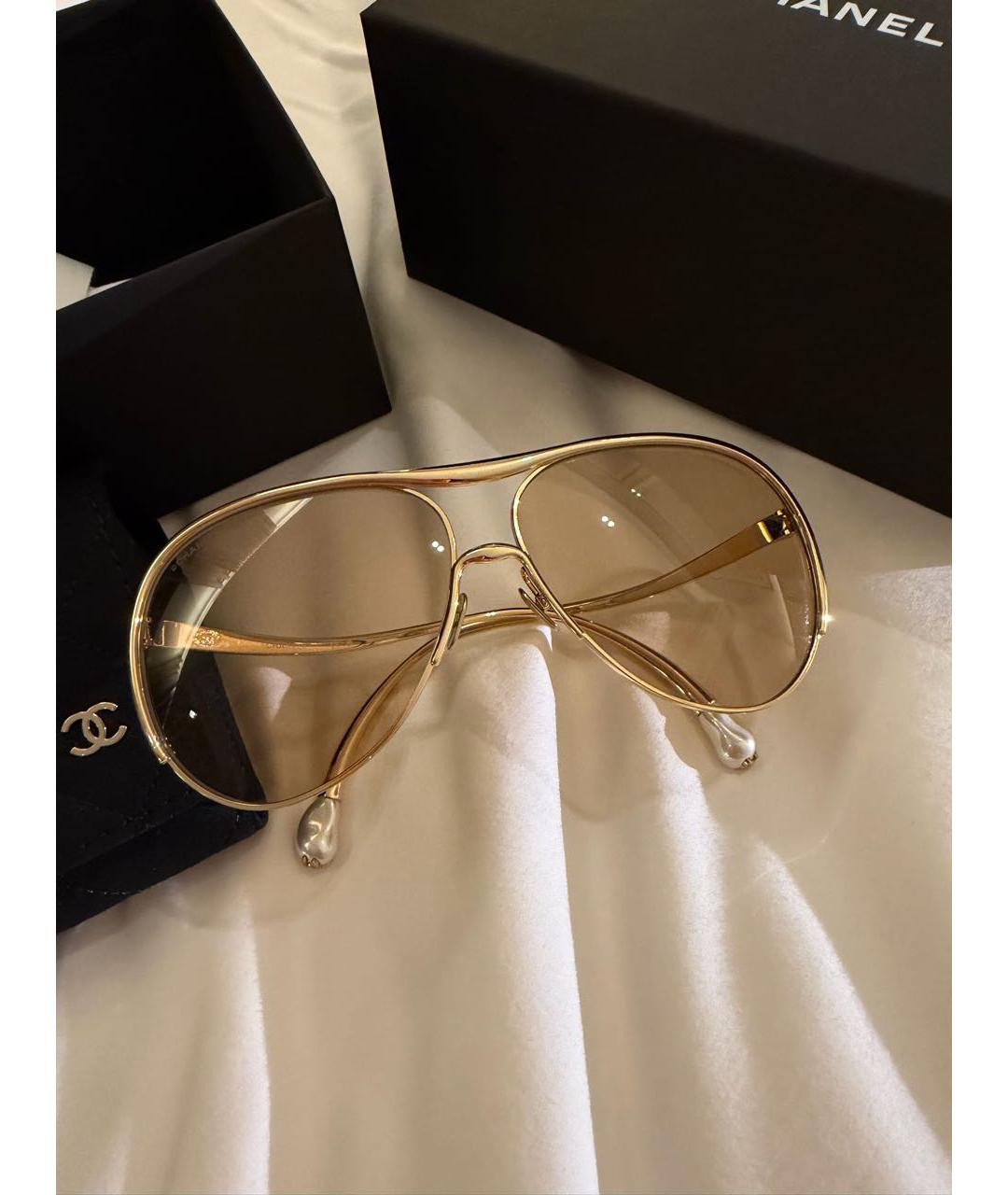 CHANEL Золотые солнцезащитные очки, фото 5