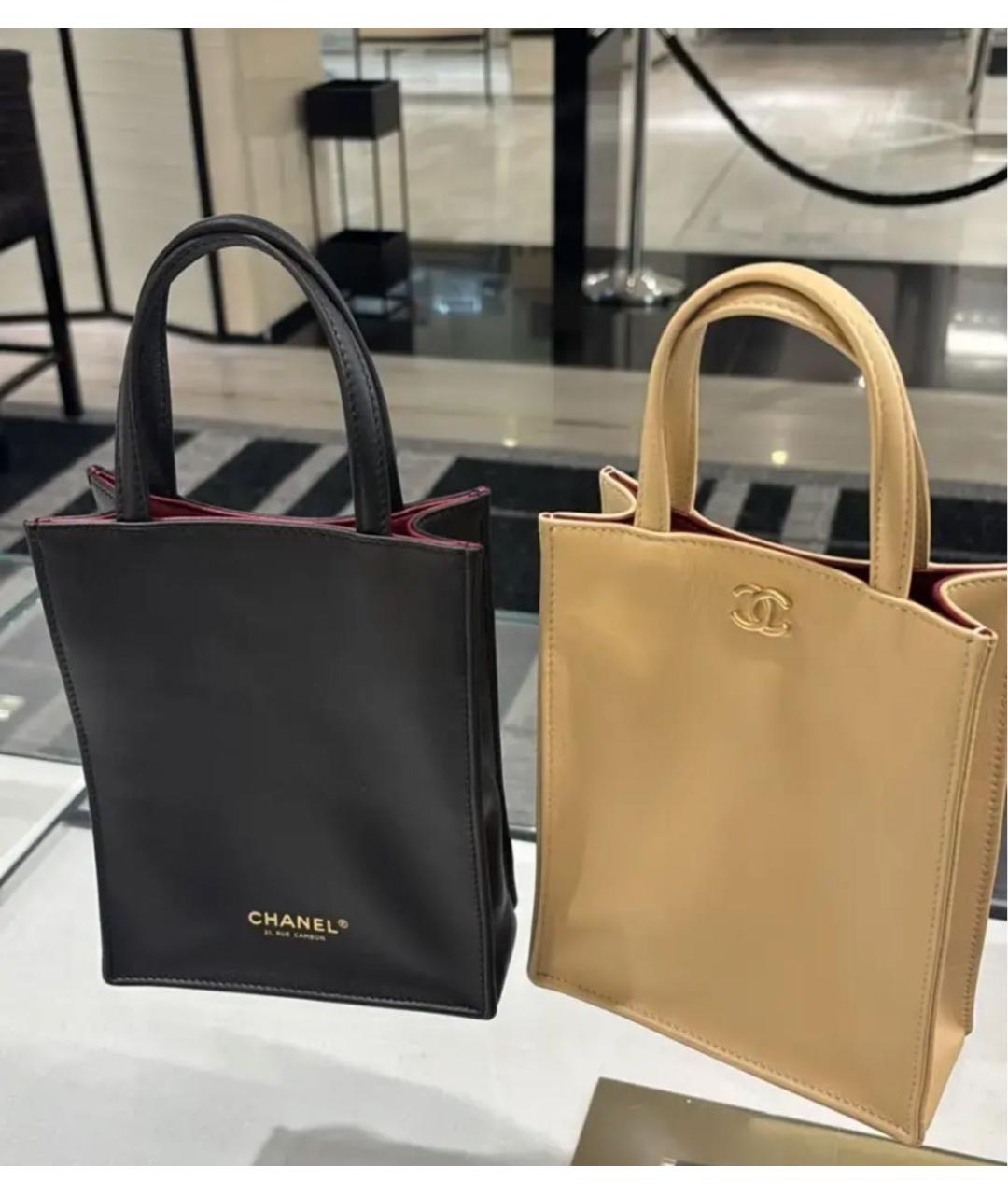 CHANEL Бежевая кожаная сумка с короткими ручками, фото 4