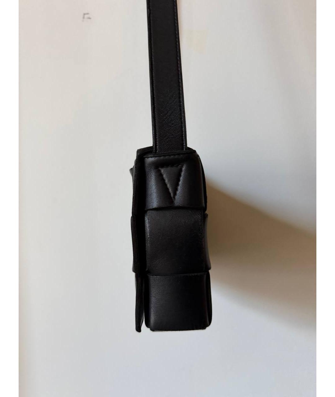 BOTTEGA VENETA Черная кожаная сумка на плечо, фото 3