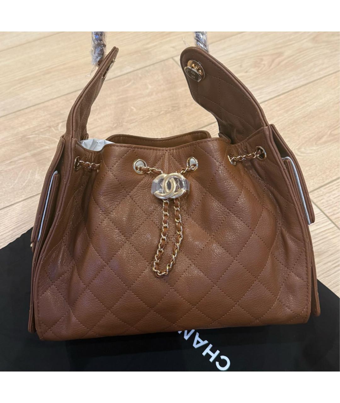 CHANEL Коричневая кожаная сумка через плечо, фото 2