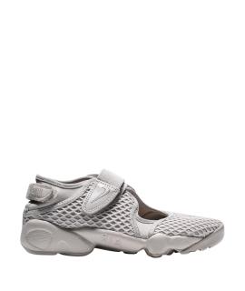 NIKE Кроссовки