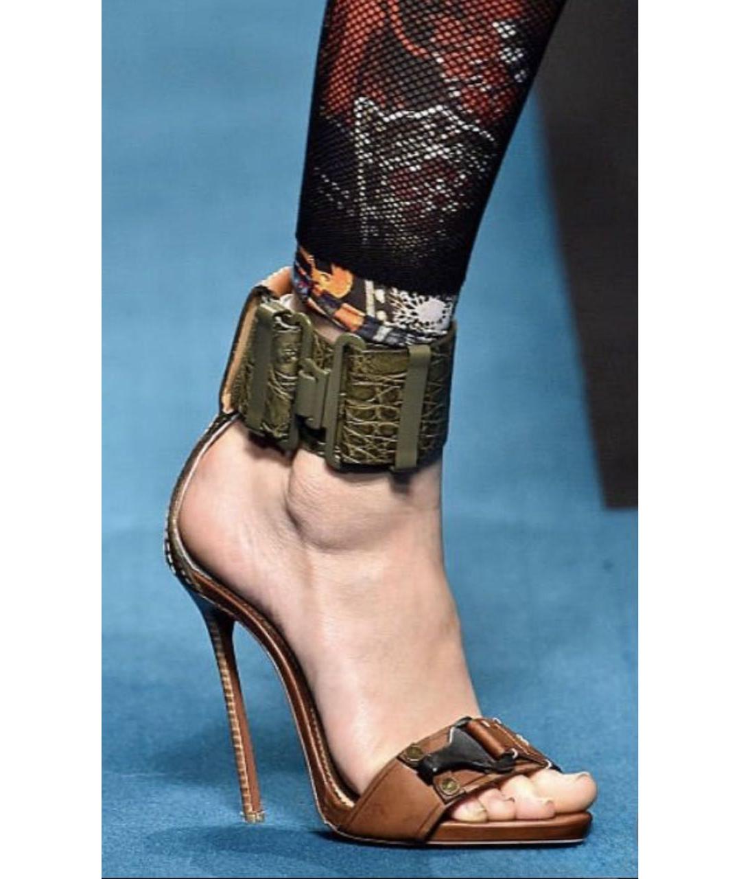 DSQUARED2 Коричневые кожаные босоножки, фото 5