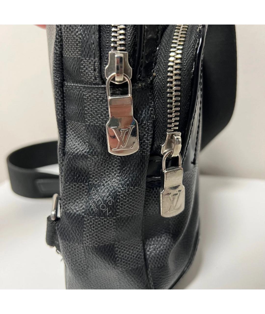LOUIS VUITTON Черная сумка на плечо, фото 5