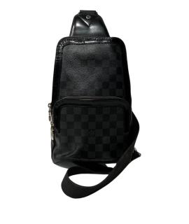 LOUIS VUITTON Сумка на плечо