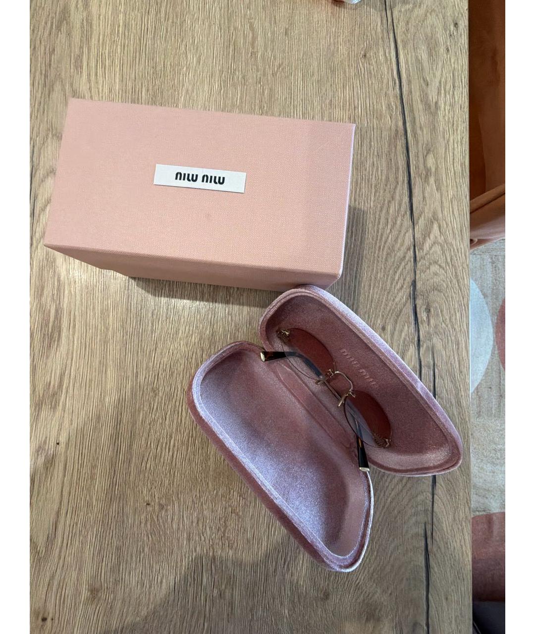 MIU MIU Золотые металлические солнцезащитные очки, фото 4