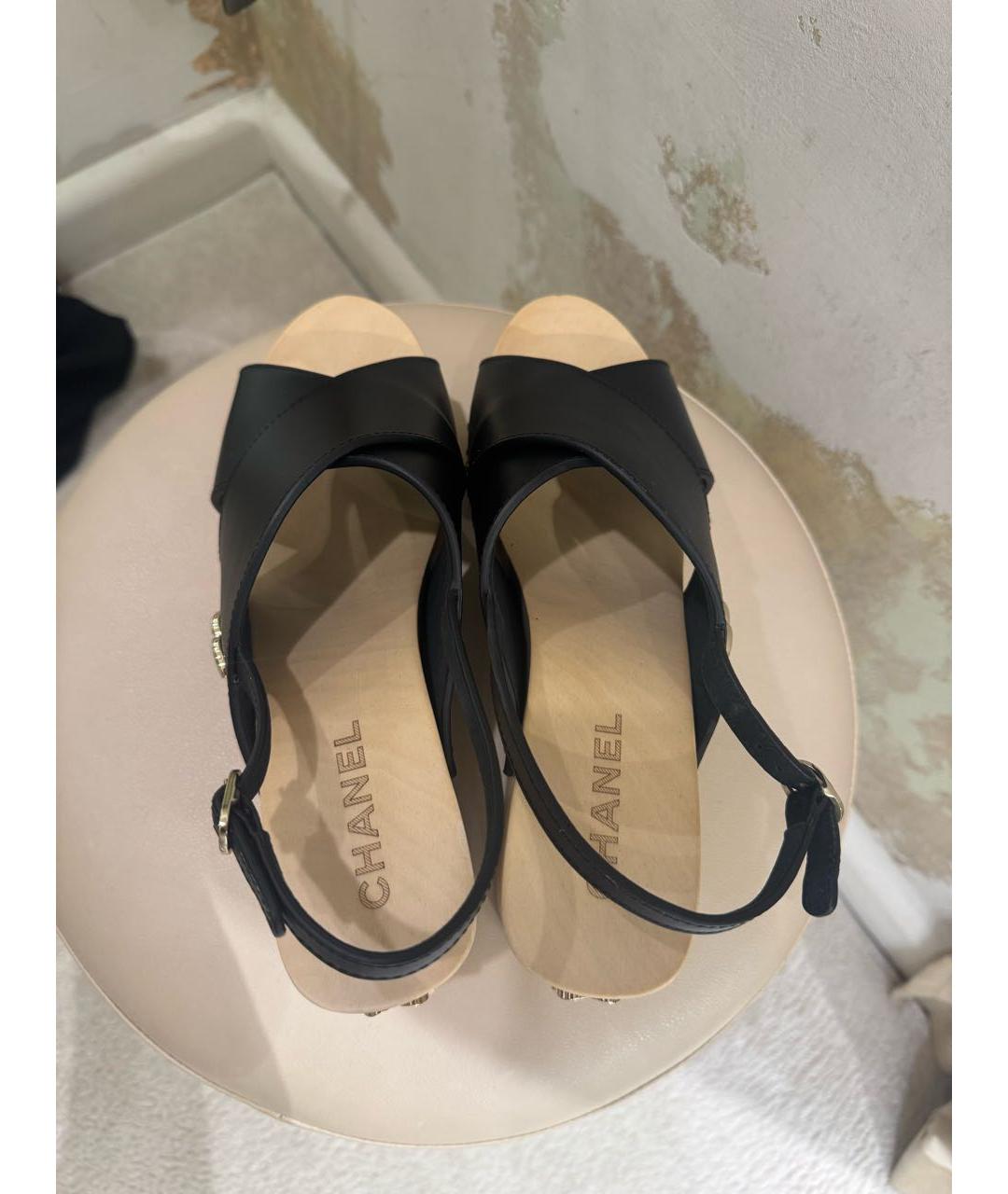 CHANEL Черные кожаные сабо, фото 3