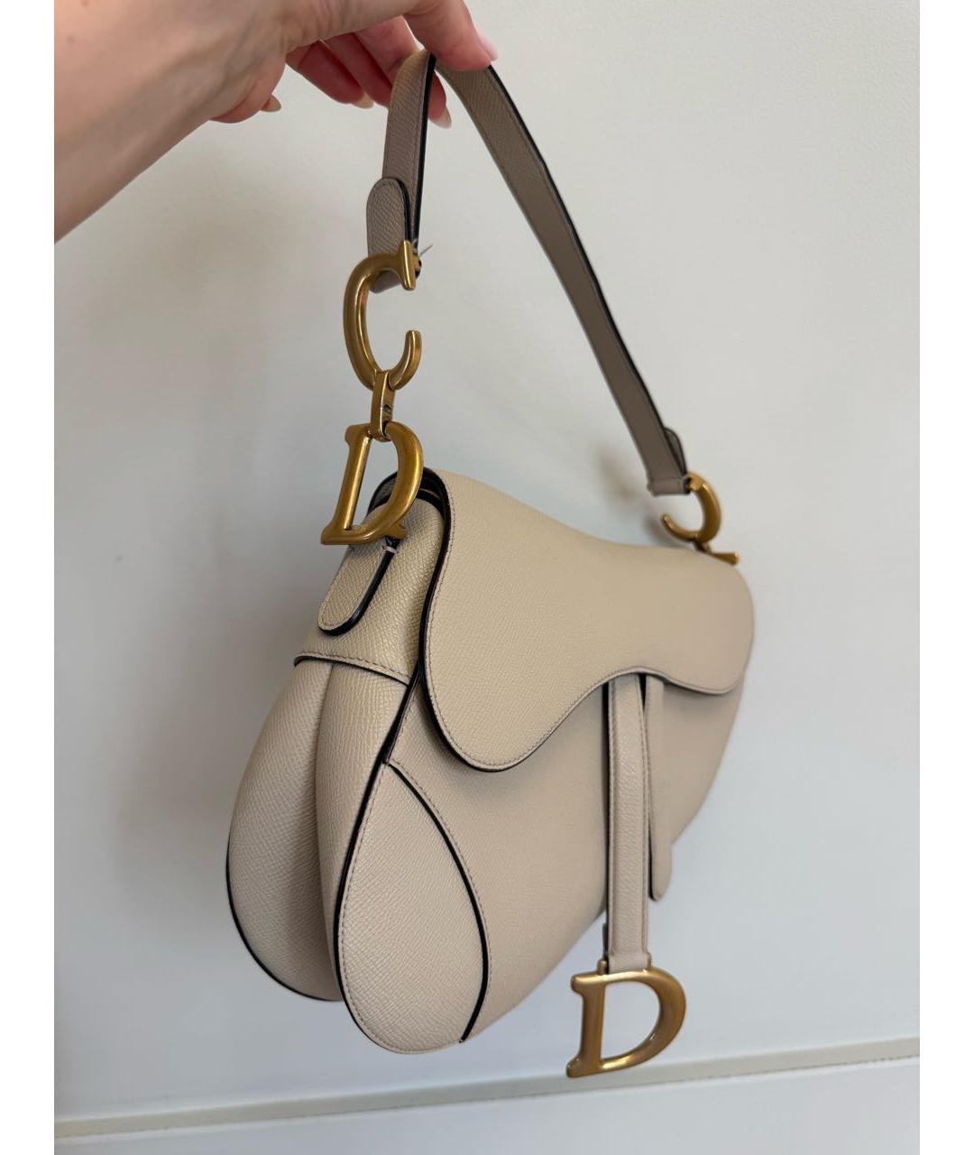 CHRISTIAN DIOR Бежевая кожаная сумка с короткими ручками, фото 2