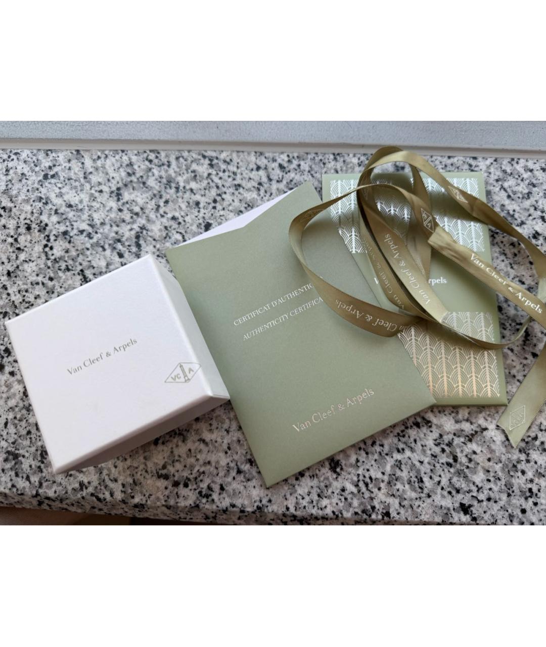 VAN CLEEF & ARPELS Белая подвеска из желтого золота, фото 6