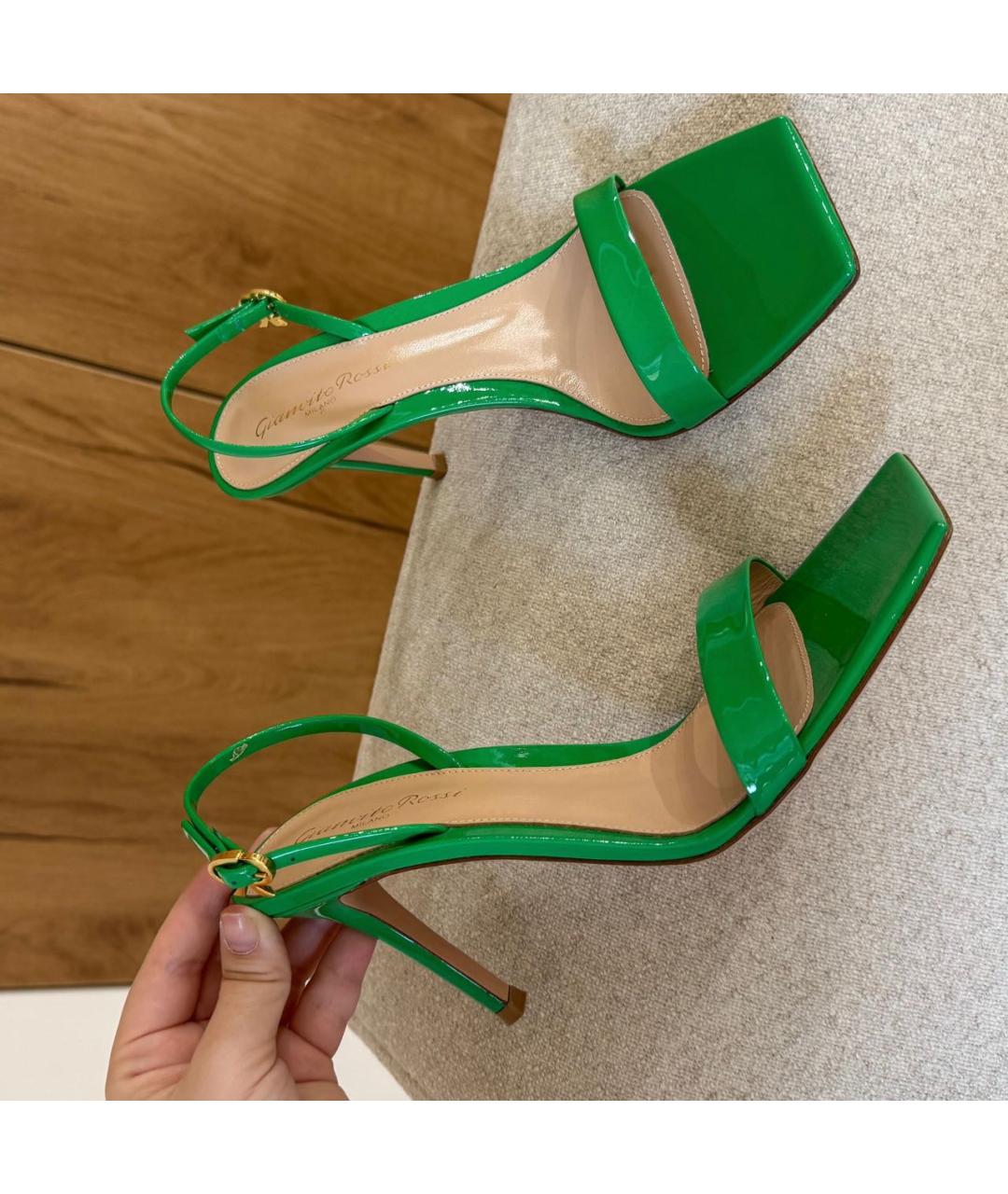GIANVITO ROSSI Зеленые босоножки из лакированной кожи, фото 3