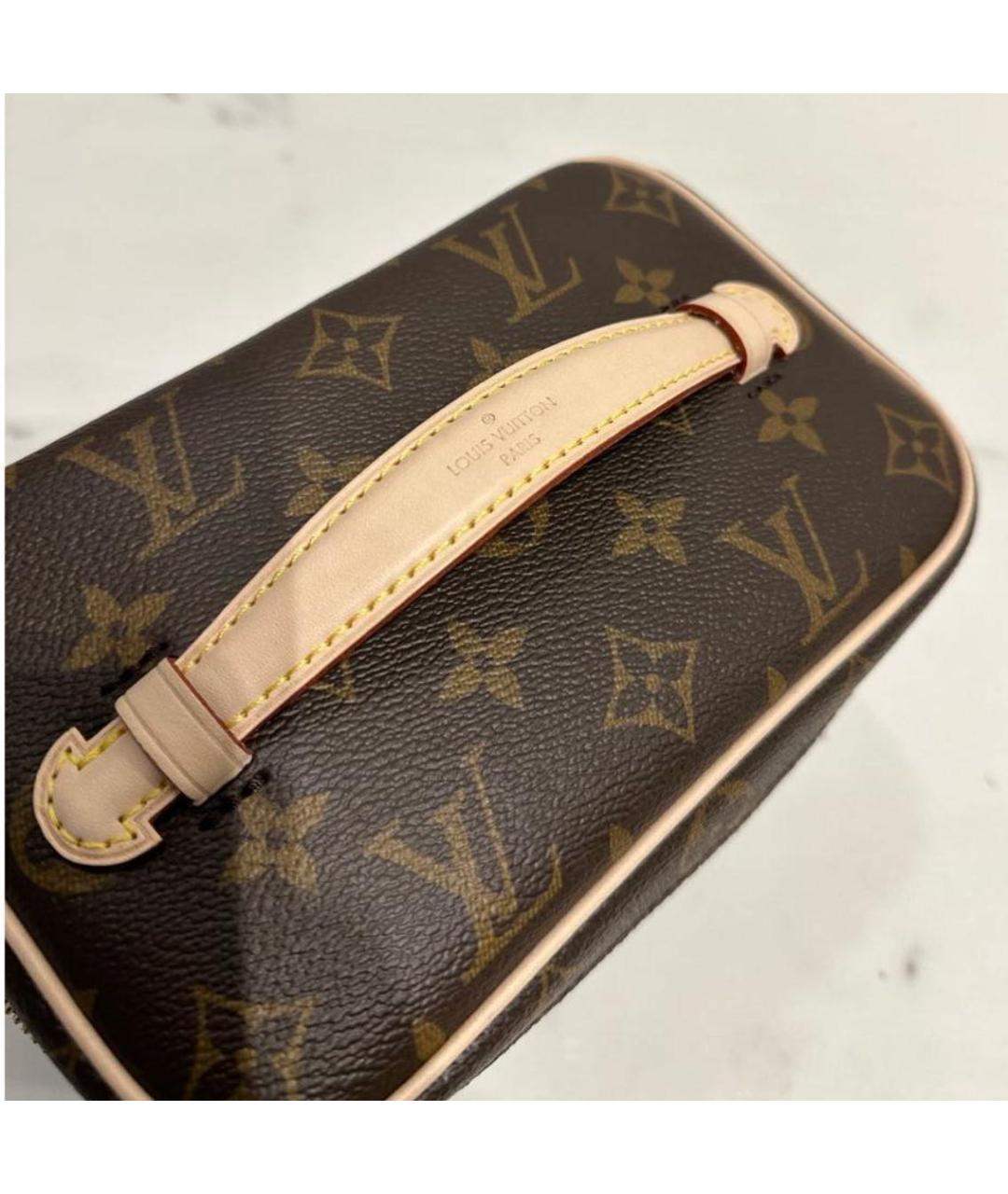 LOUIS VUITTON Коричневая кожаная косметичка, фото 5