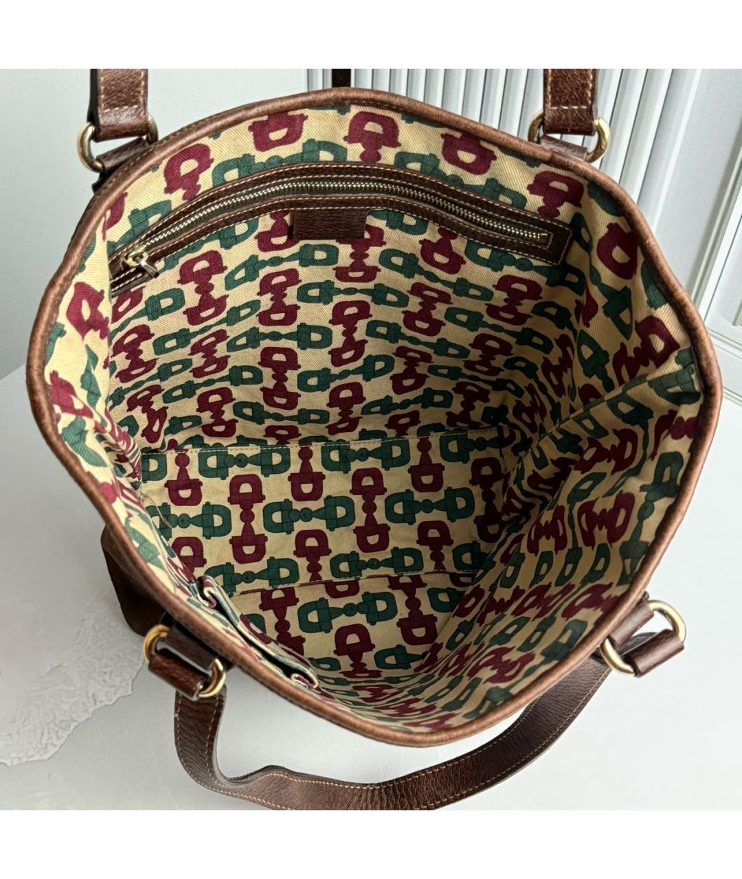 GUCCI Коричневая замшевая сумка с короткими ручками, фото 6
