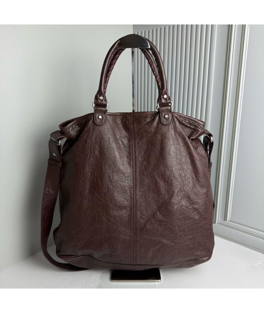 BALENCIAGA Коричневая кожаная сумка тоут, фото 2