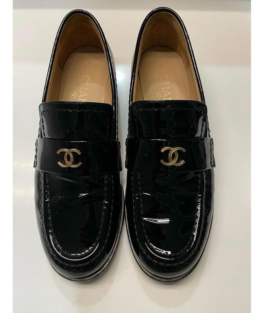 CHANEL Черные лоферы из лакированной кожи, фото 3