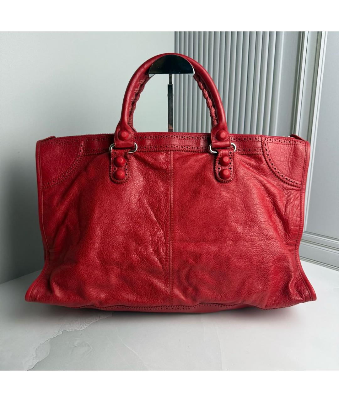 BALENCIAGA Красная кожаная сумка с короткими ручками, фото 2