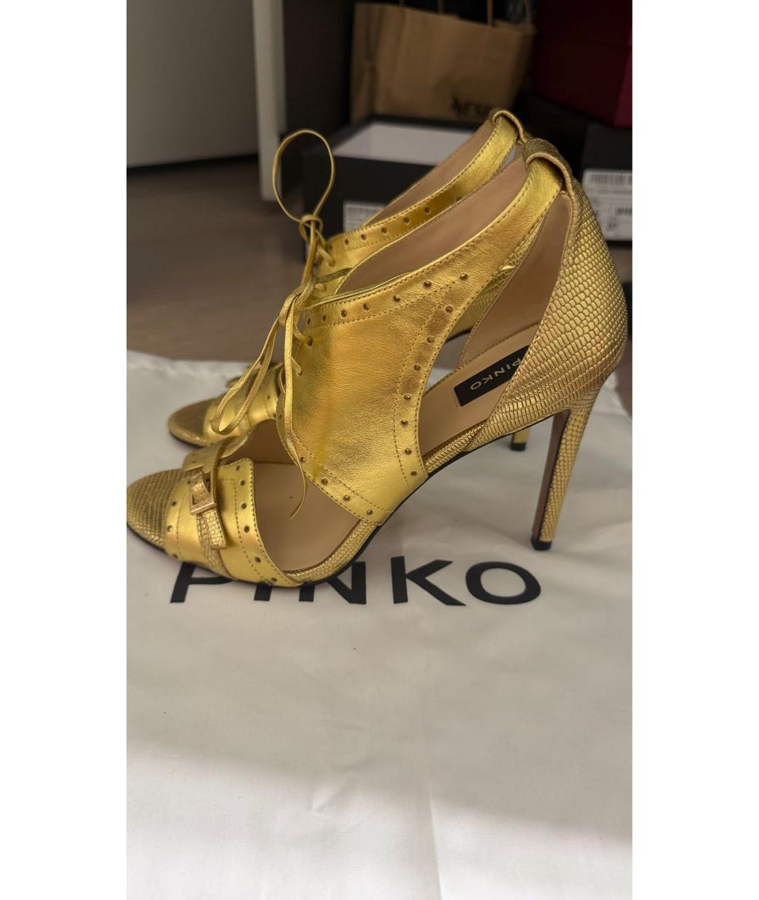 PINKO Золотые кожаные босоножки, фото 5
