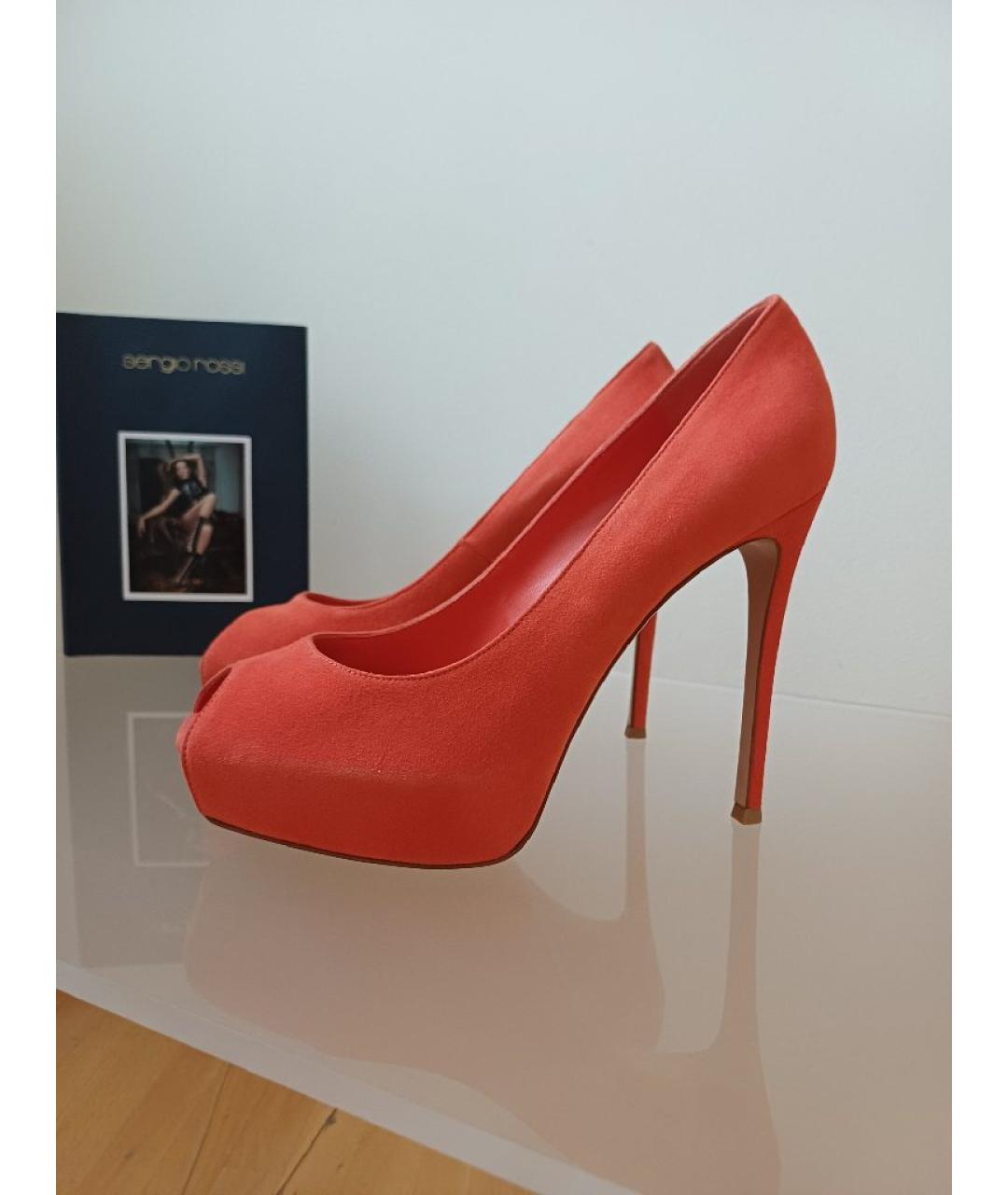 GIANVITO ROSSI Оранжевые замшевые туфли, фото 2