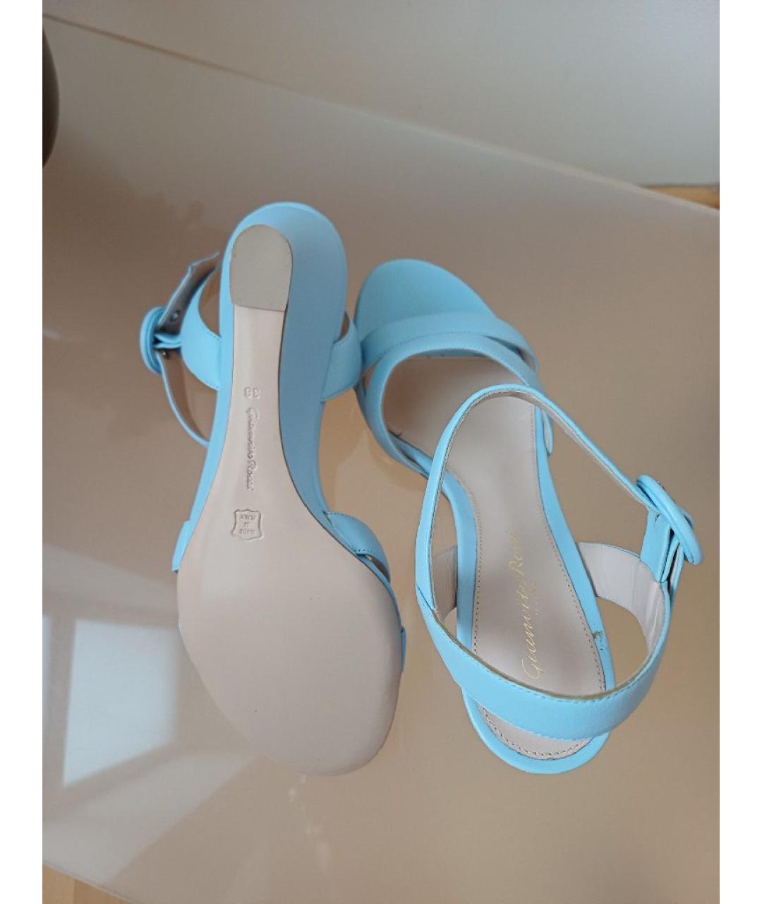 GIANVITO ROSSI Голубые кожаные босоножки, фото 8