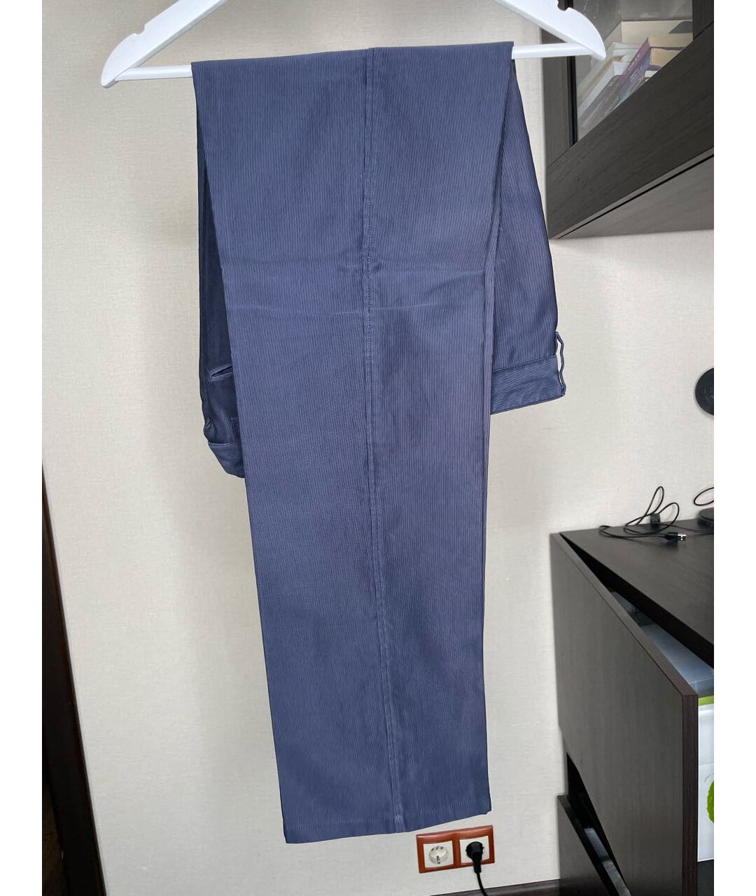 LOUIS VUITTON PRE-OWNED Темно-синие хлопковые повседневные брюки, фото 3