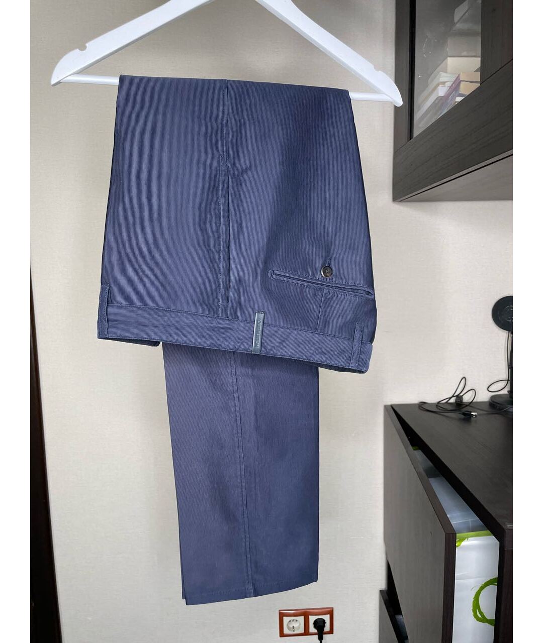 LOUIS VUITTON Темно-синие хлопковые повседневные брюки, фото 2