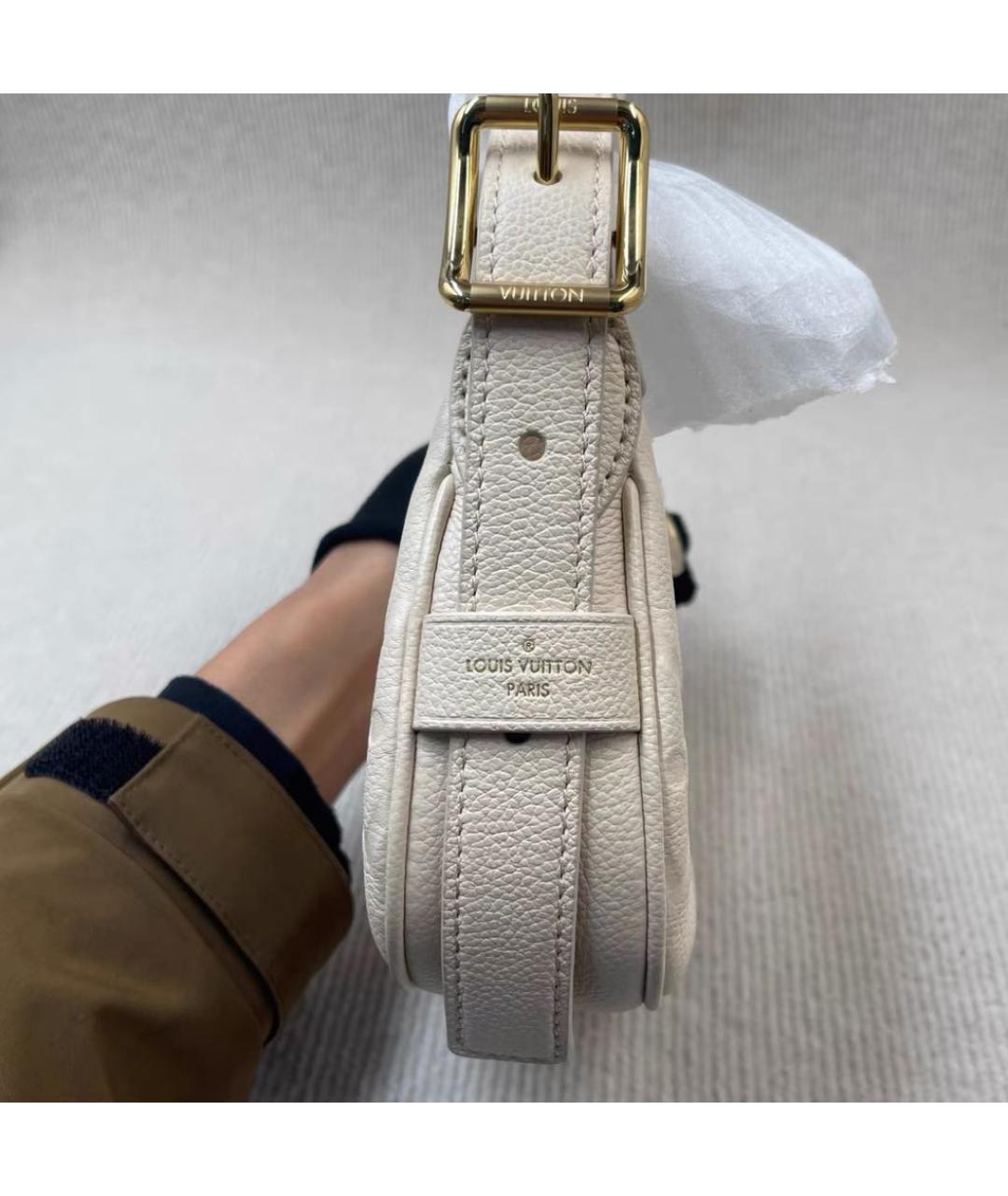 LOUIS VUITTON Белая кожаная сумка через плечо, фото 5