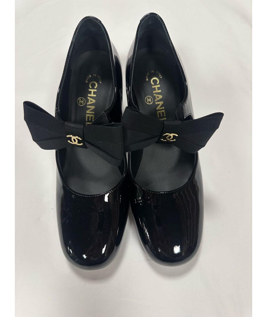 CHANEL Черные туфли из лакированной кожи, фото 2