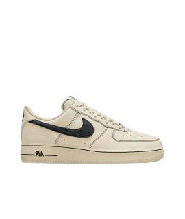 NIKE Низкие кроссовки / кеды