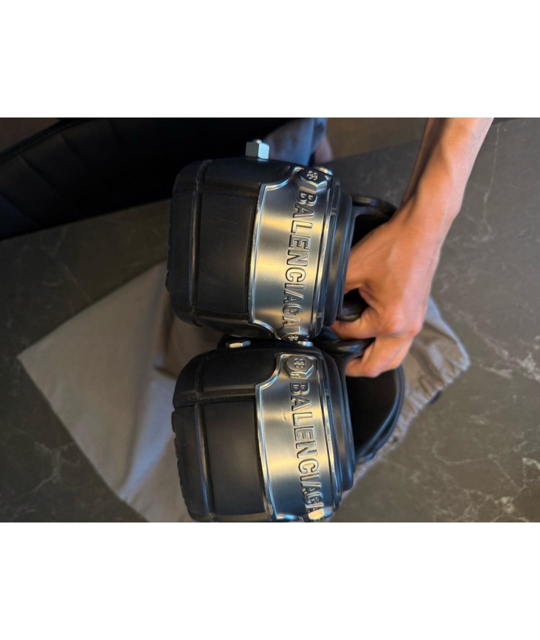 BALENCIAGA Черные резиновые босоножки, фото 6