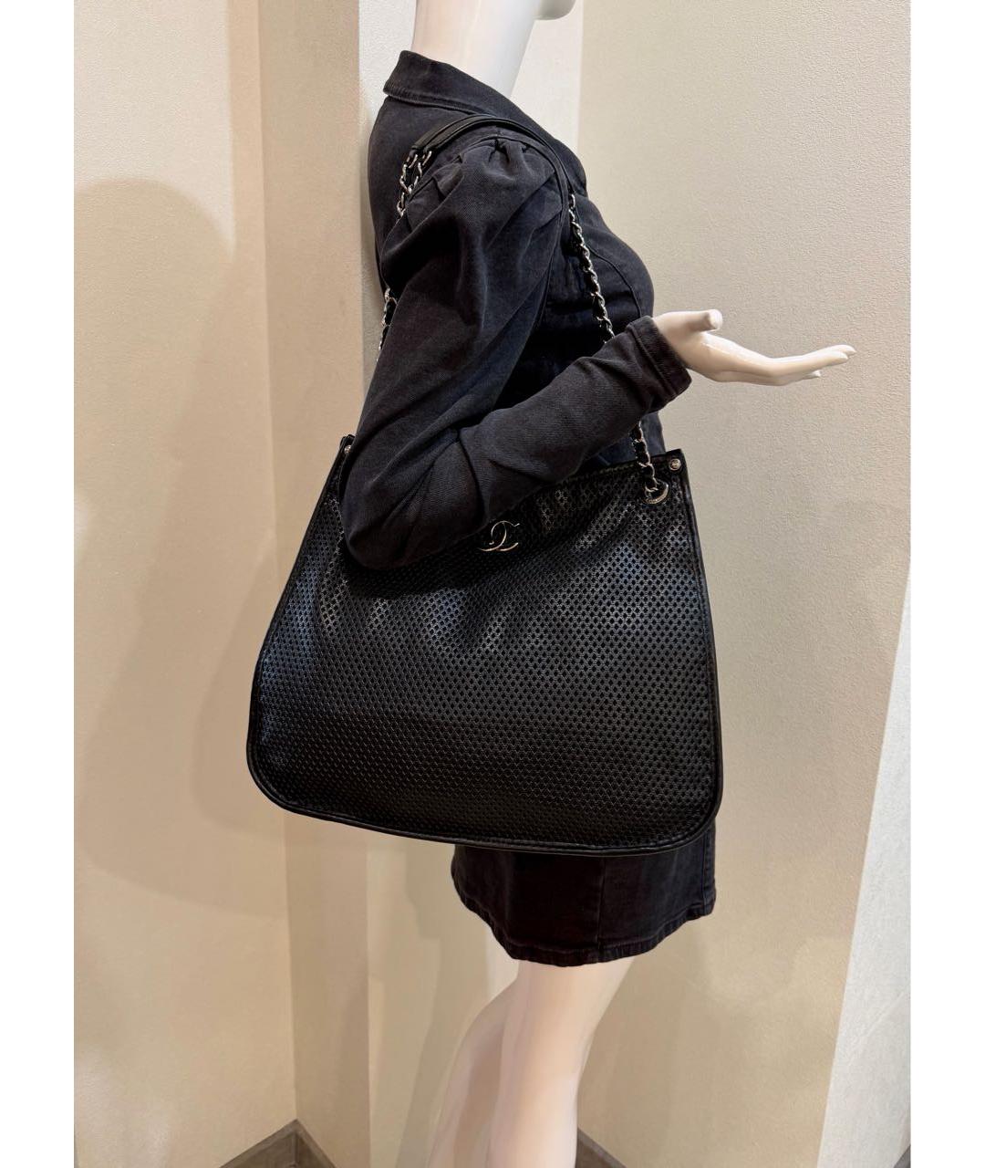CHANEL Черная кожаная сумка через плечо, фото 4
