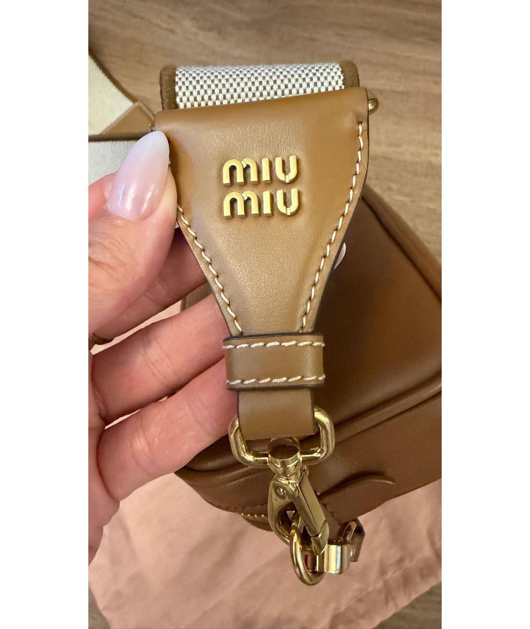 MIU MIU Коричневая кожаная сумка через плечо, фото 3