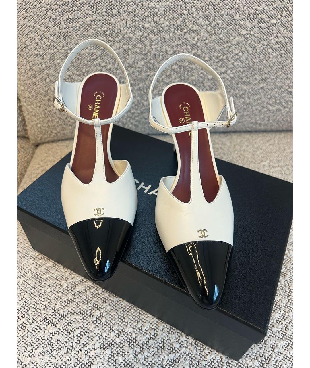 CHANEL Белые кожаные туфли, фото 2
