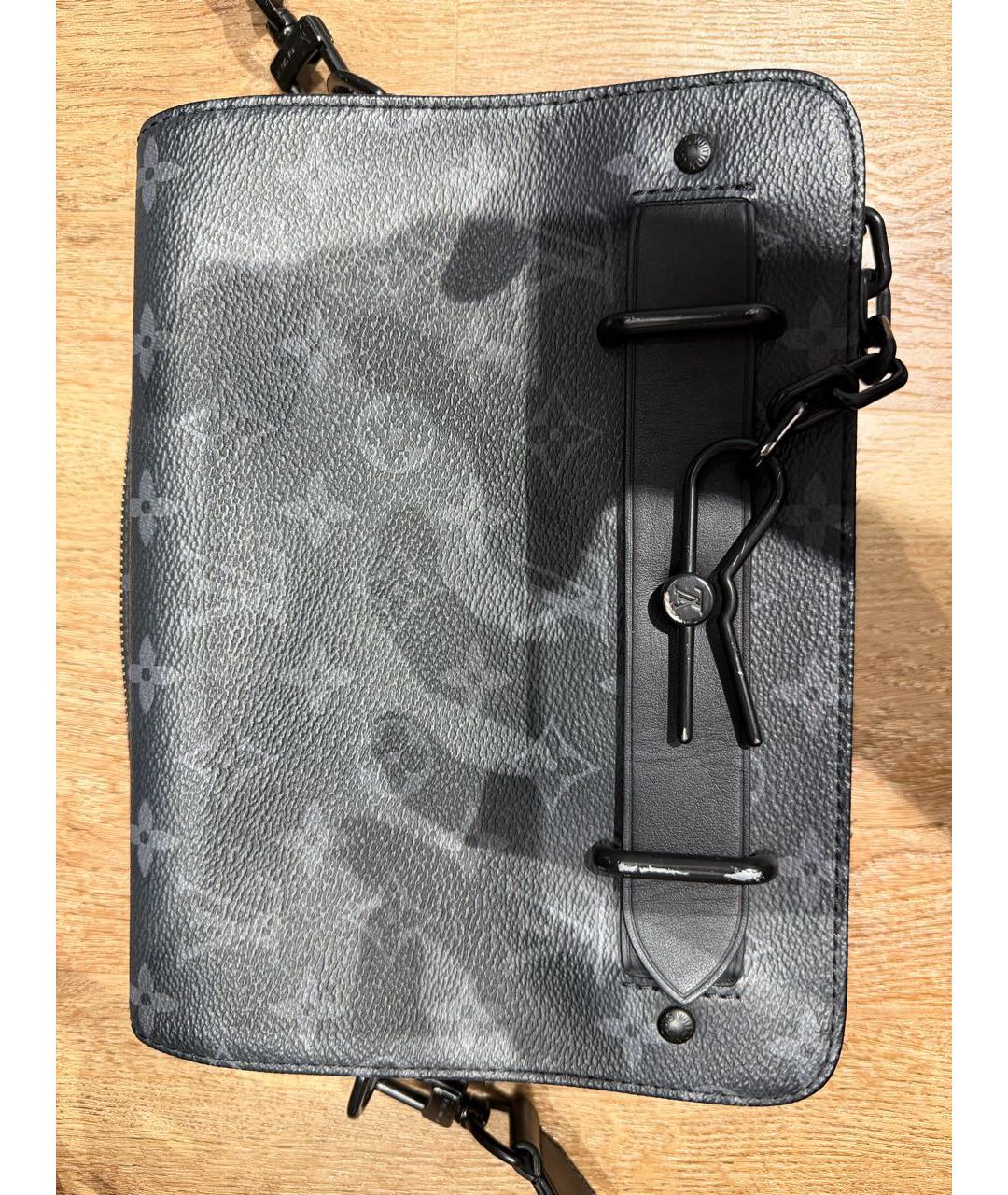 LOUIS VUITTON Черная кожаная сумка на плечо, фото 2