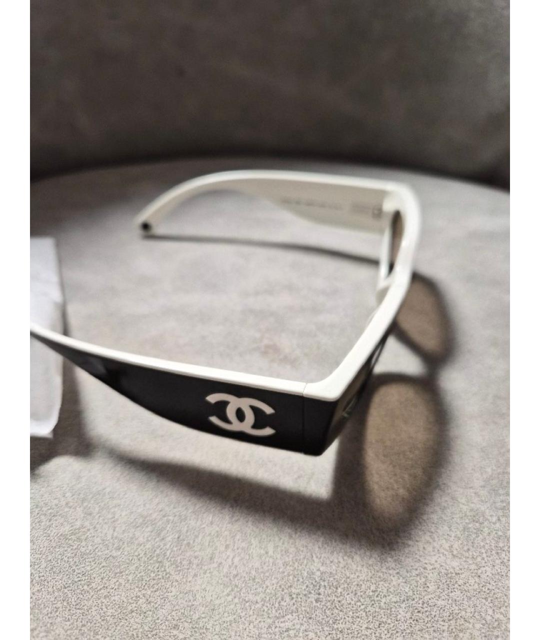 CHANEL Белые пластиковые солнцезащитные очки, фото 2