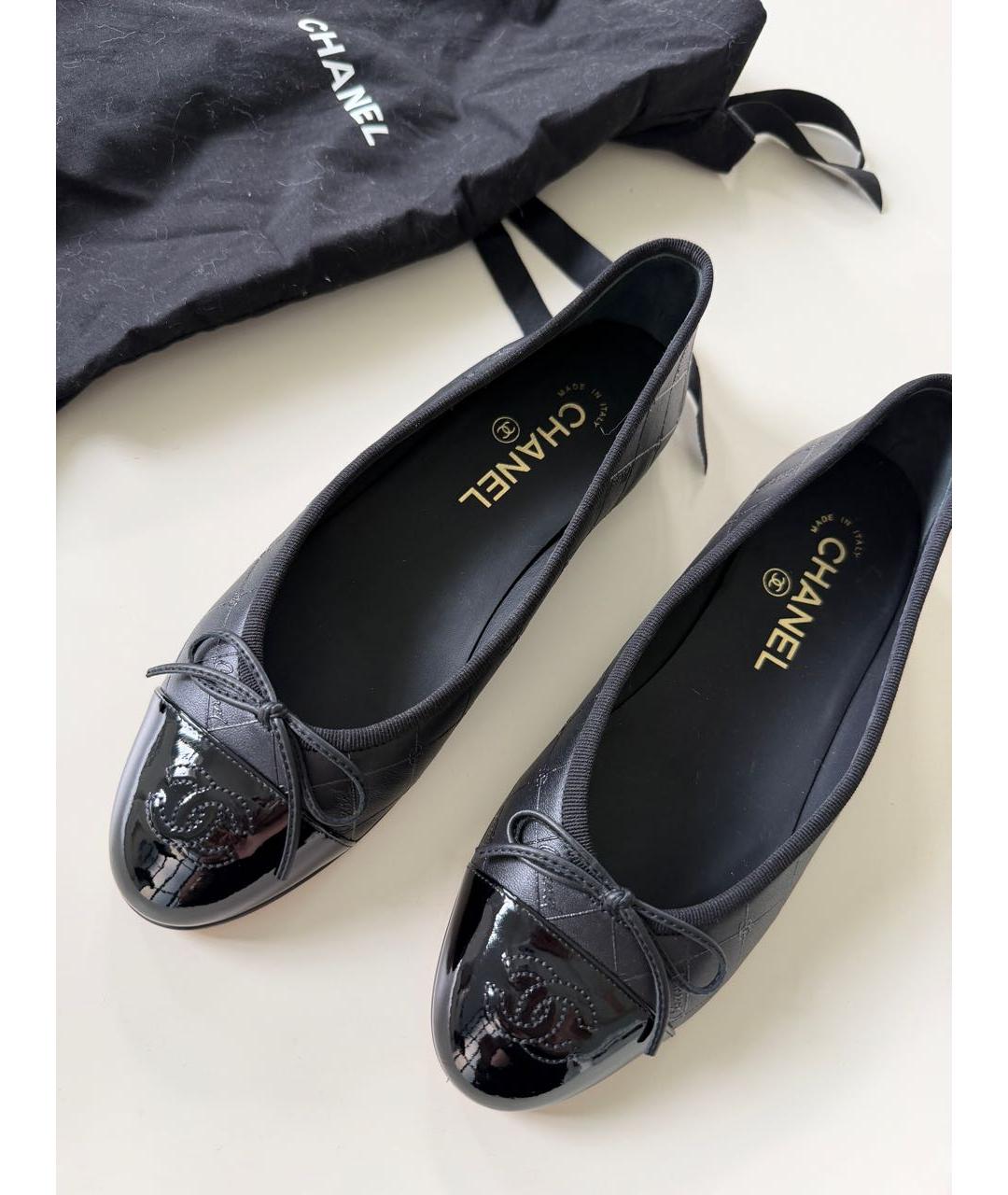 CHANEL Черные кожаные балетки, фото 3