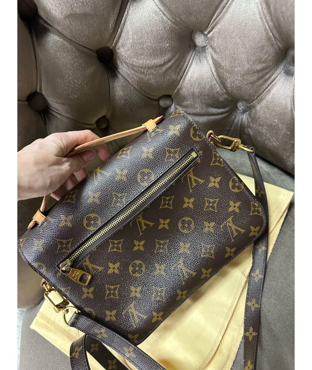 LOUIS VUITTON Коричневая кожаная сумка тоут, фото 7