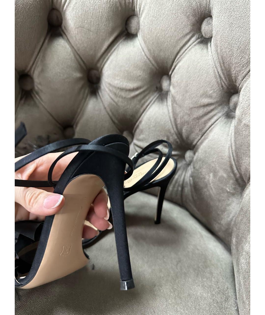 GIANVITO ROSSI Черные текстильные босоножки, фото 3