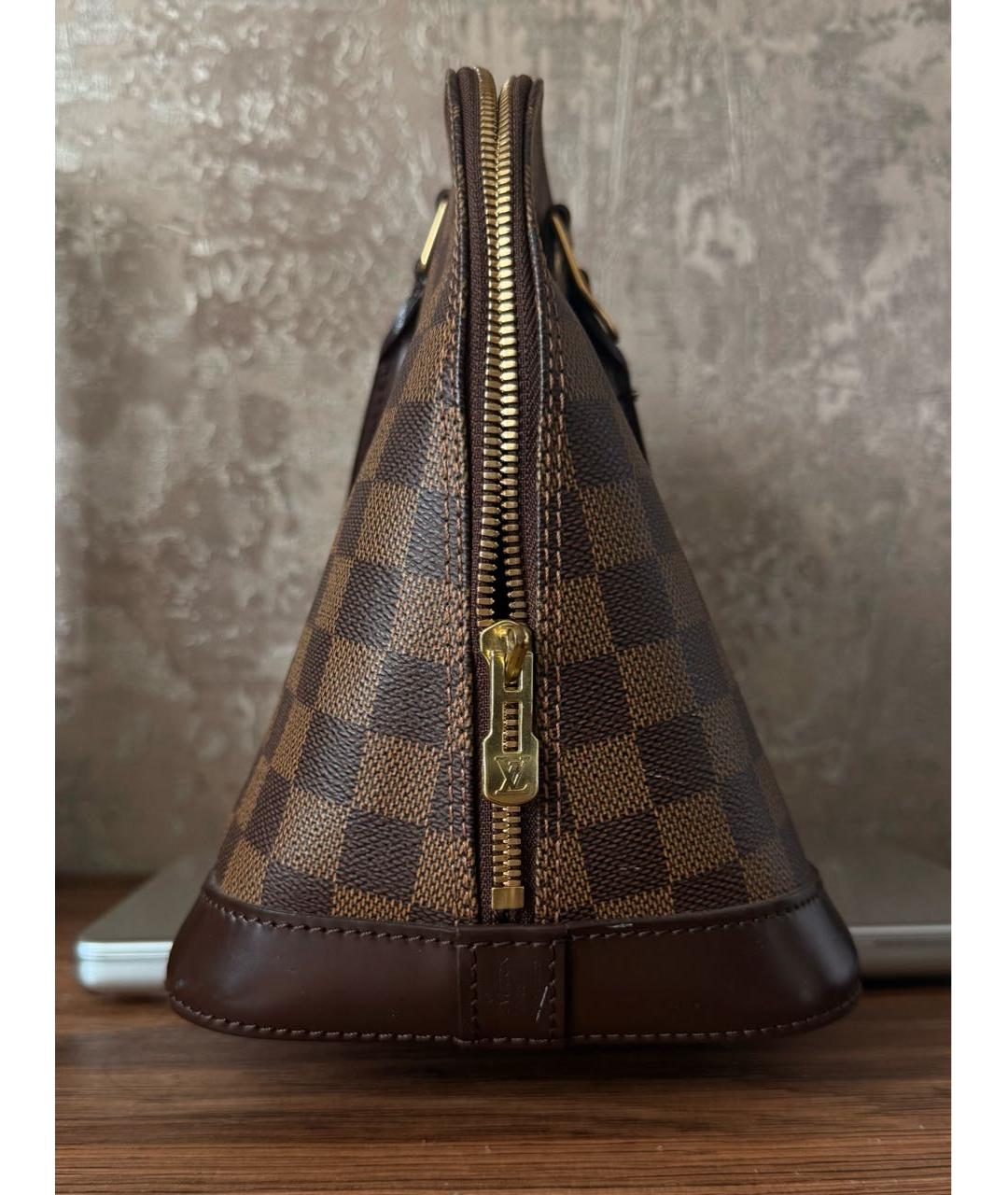 LOUIS VUITTON Коричневая кожаная сумка с короткими ручками, фото 3