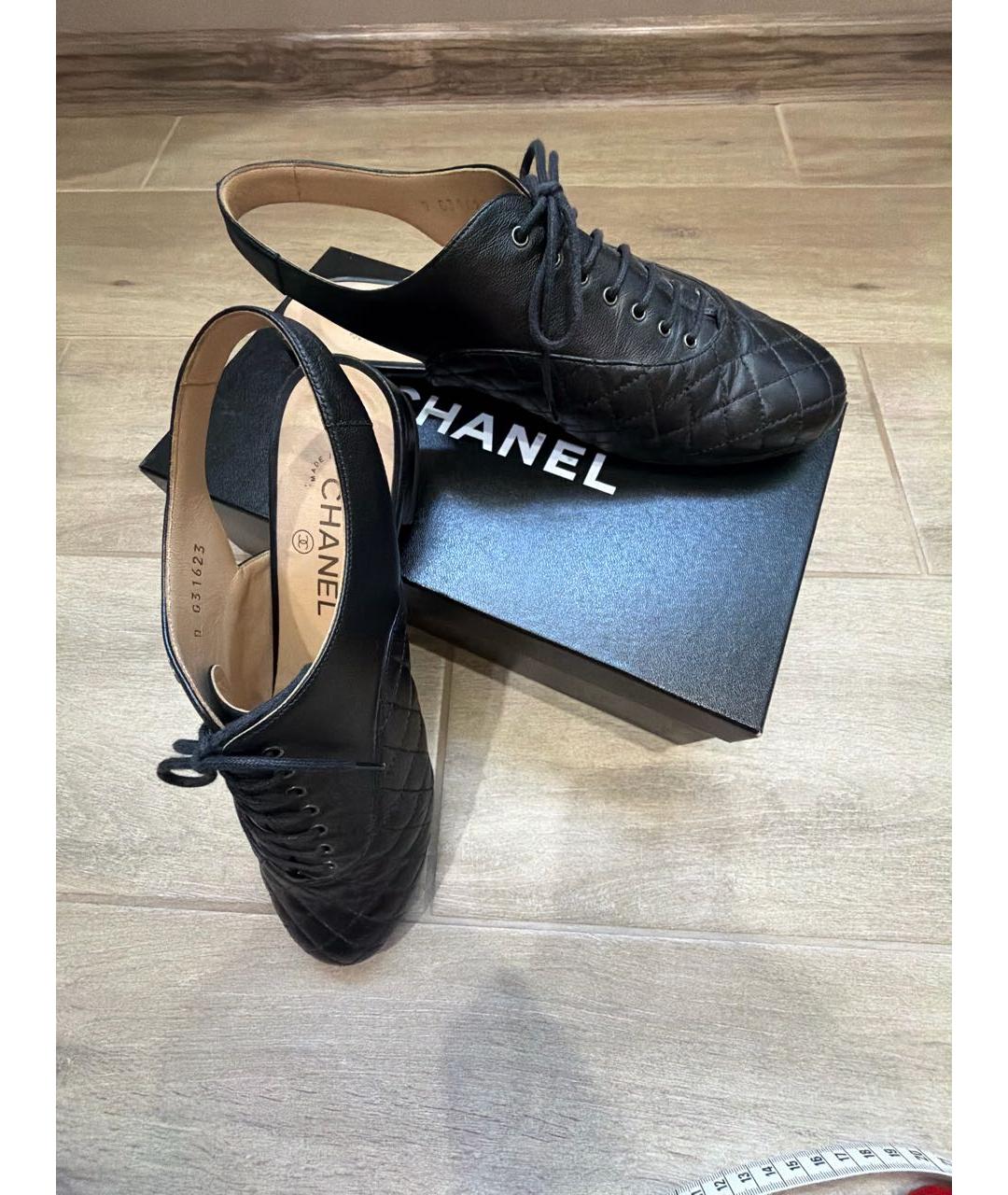 CHANEL Черные кожаные туфли, фото 6