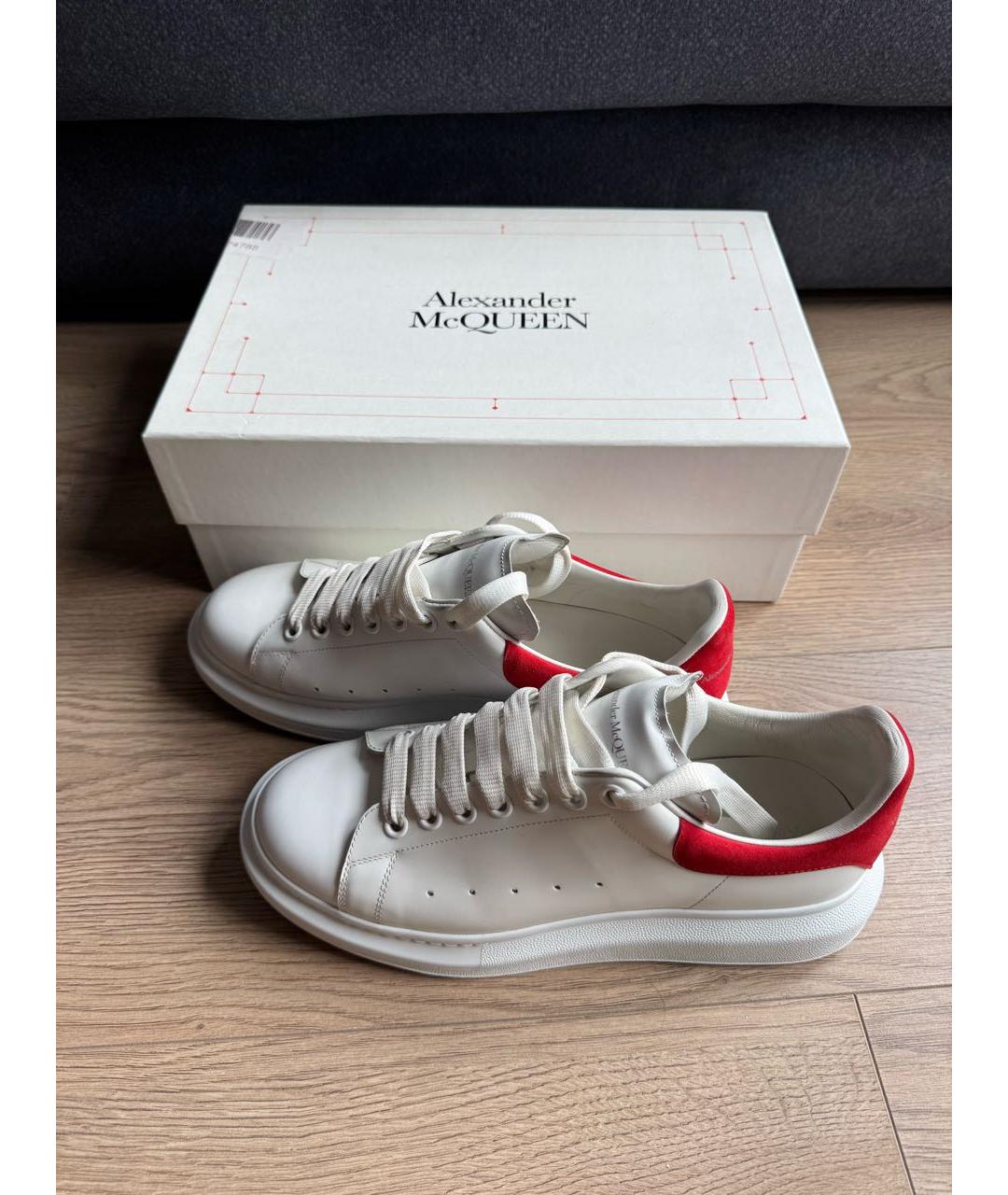 ALEXANDER MCQUEEN Белые кожаные низкие кроссовки / кеды, фото 3