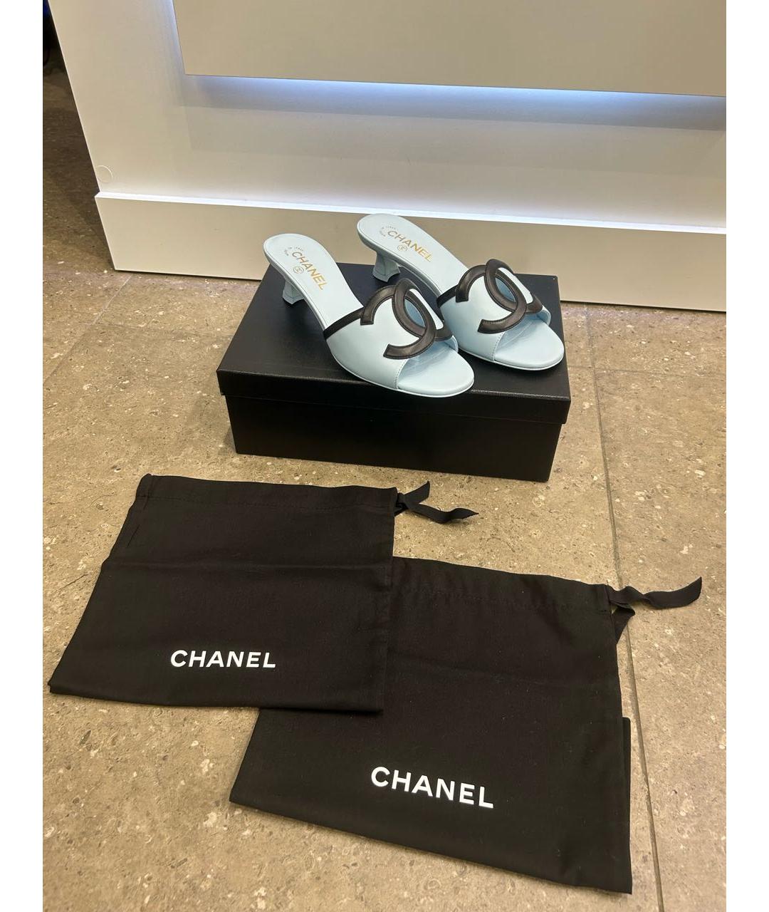 CHANEL Голубые кожаные мюли, фото 5